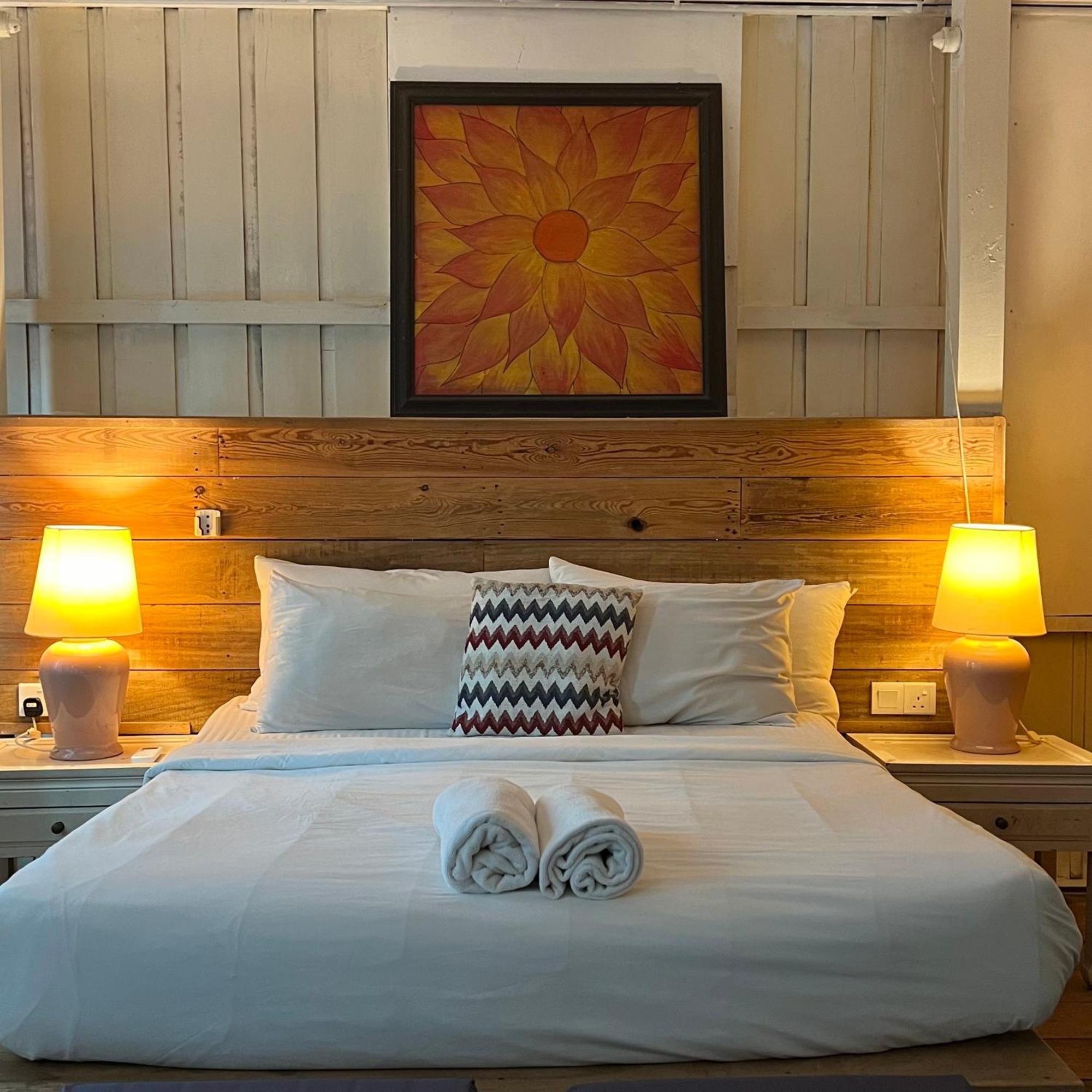 Kutum'S Wooden House - Private Pool, Breakfast & Cafe Βίλα Λανγκάουι Εξωτερικό φωτογραφία