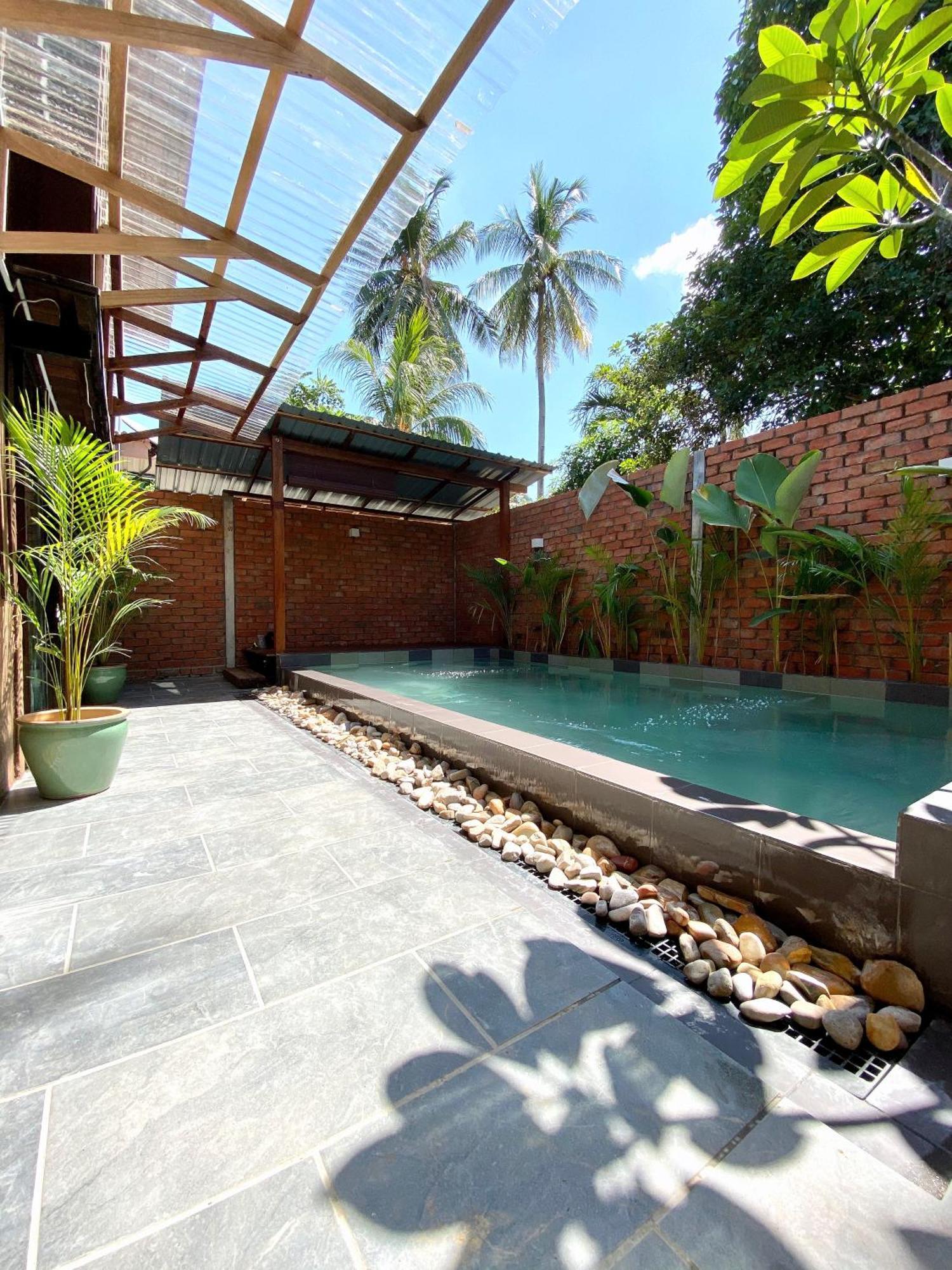 Kutum'S Wooden House - Private Pool, Breakfast & Cafe Βίλα Λανγκάουι Εξωτερικό φωτογραφία