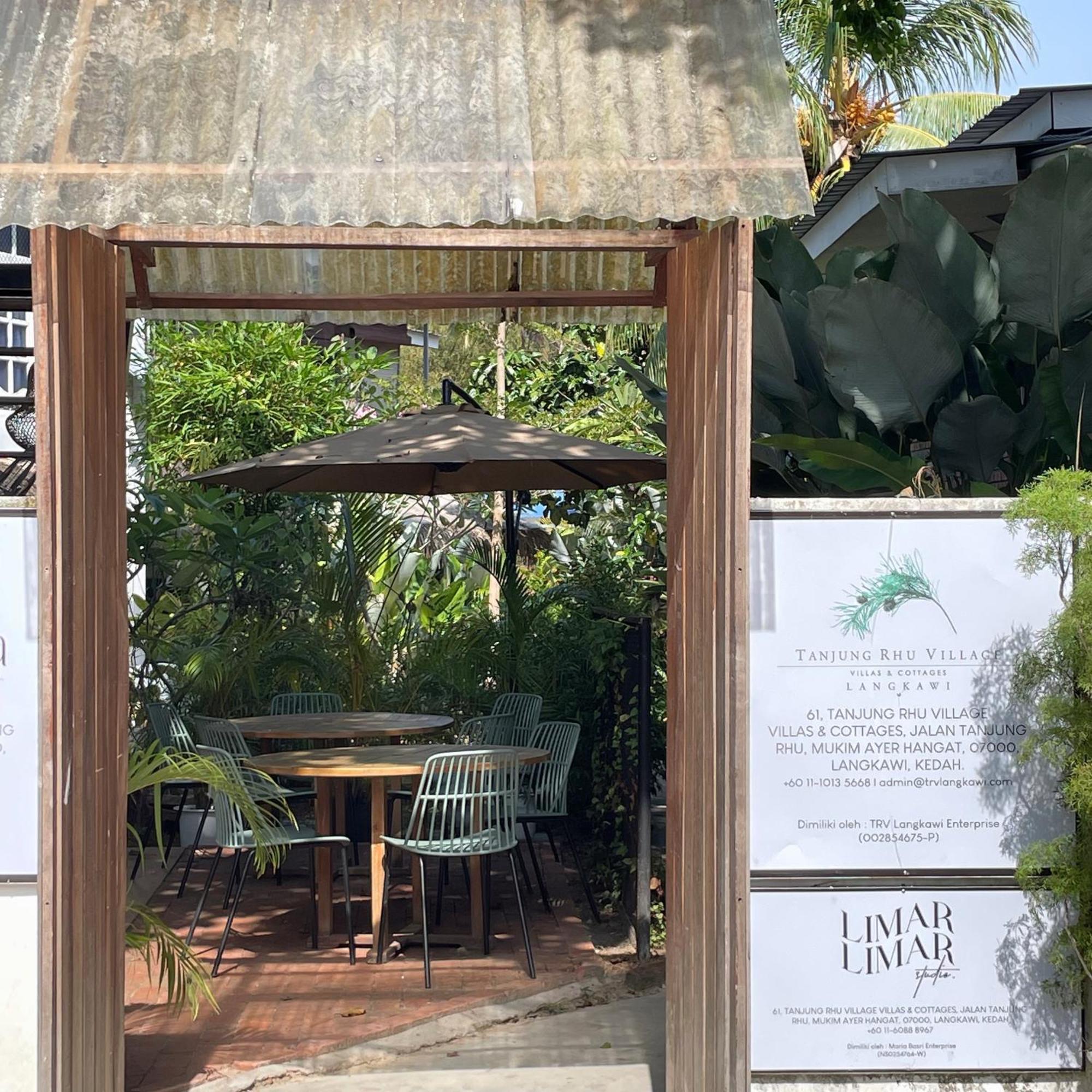 Kutum'S Wooden House - Private Pool, Breakfast & Cafe Βίλα Λανγκάουι Εξωτερικό φωτογραφία